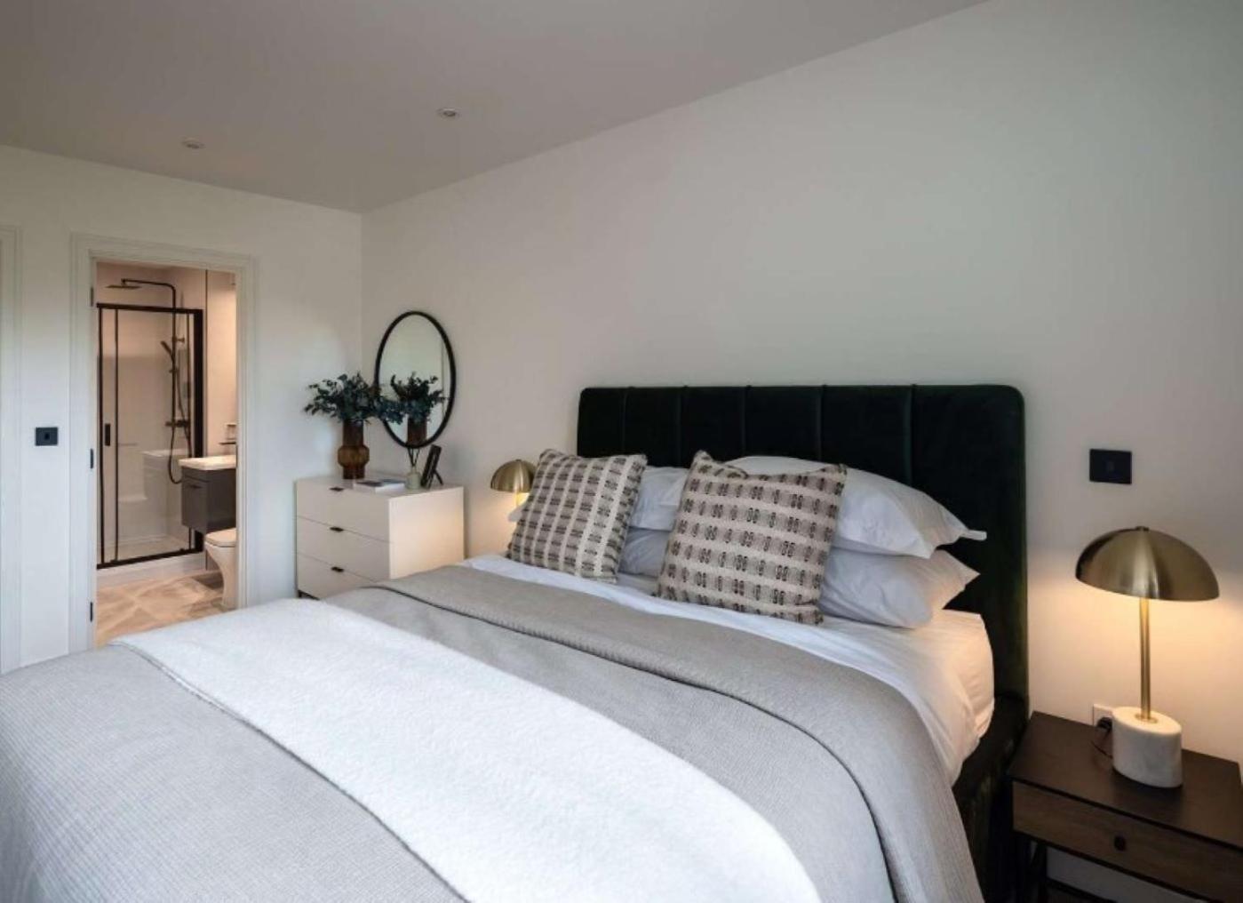 Elegant Modern Cozy 3Bd Apt 1Gb Wifi - Luxurylondonstays Holiday home *